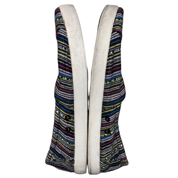 TOMS Western Stripe Print Slip On Flats Size 7 - Picture 4 of 9